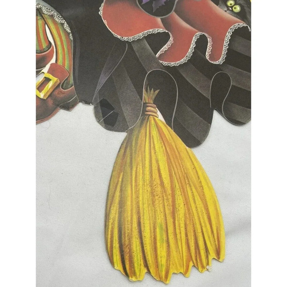 NOS Vintage 1983 BEISTLE Halloween 2 Sided Witch On Broom Cutout Decoration 16" - Picture 13 of 16